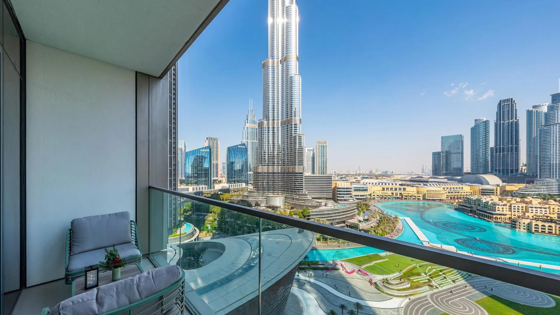 The View Of A Lifetime - Luxury Living With Full Burj Khalifa & Fountain Show - 1702 Dubai