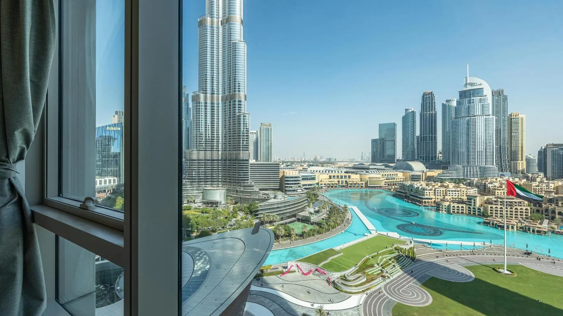 The View Of A Lifetime - Luxury Living With Full Burj Khalifa & Fountain Show - 1702 Dubai